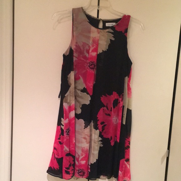 Summer dress - Picture 1 of 2